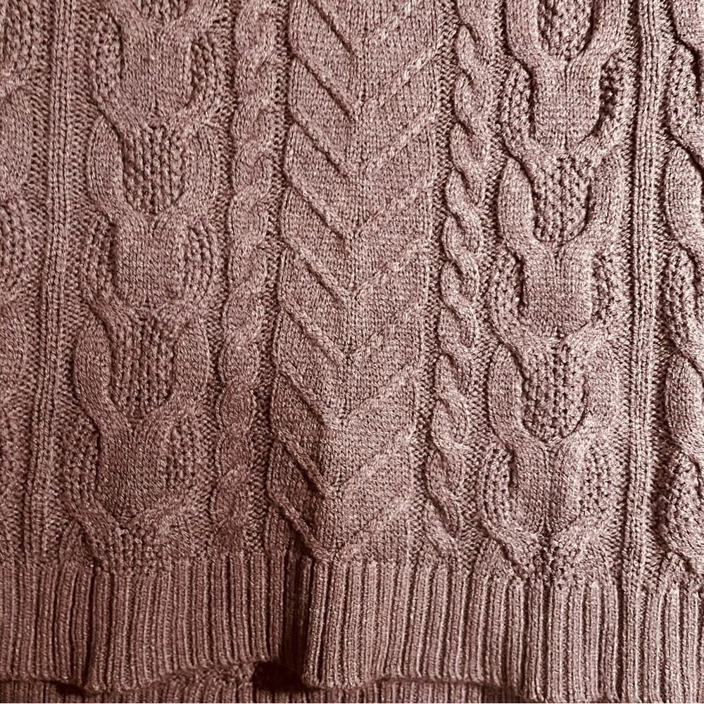 ⭐️New York and Company cut off shoulder sweater ⭐️ - Picture 5 of 7